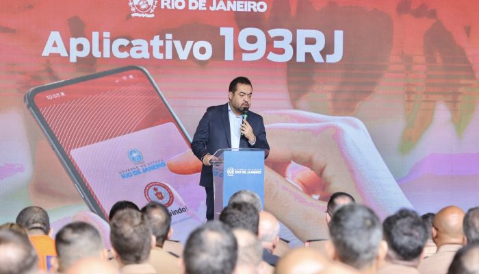 Governador Cláudio Castro durante o lançamento do novo Aplicativo 193RJ do Corpo de Bombeiros. (Rogério Santana)