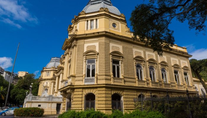 4b613837907a4b69bc93ddd7068448a8