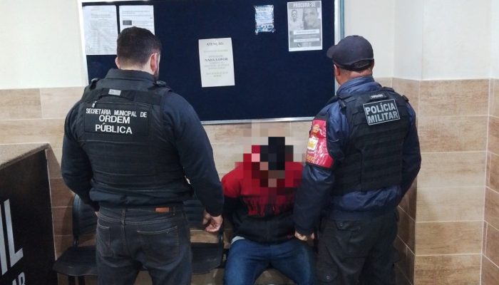 Patrulha de Proteção Comercial prende homem que tentava furtar barbearia em Volta Redonda - Foto Divulgação - Semop (3)