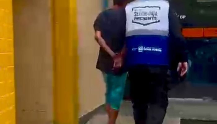 c5008cde-9544-4ac0-bb7c-792f8c0fe2ee