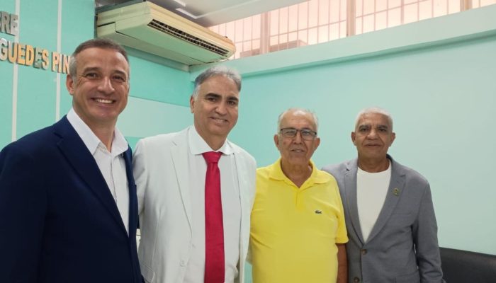 nova-mesa-diretora-da-camara-de-volta-redonda-toma-posse-com-foco-em-transparencia-e-dialogo